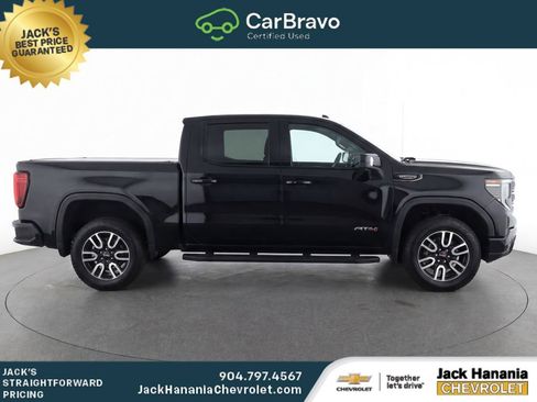 Certified 2022 GMC Sierra 1500 AT4 w/ AT4 Premium Package AWD/4WD image 5