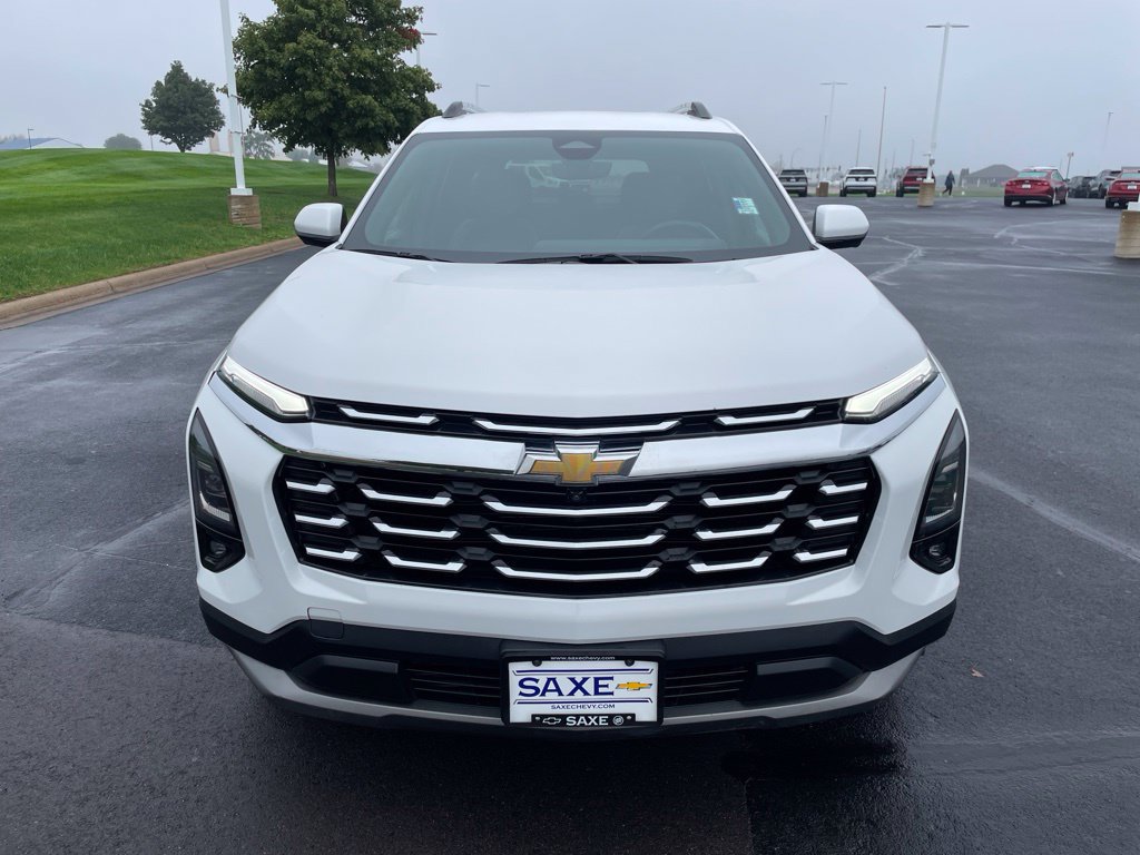 Used 2025 Chevrolet Equinox LT w/ Convenience Package II AWD/4WD image 8