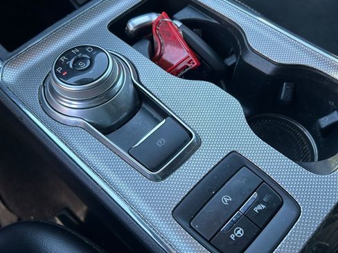 Used 2021 Ford Edge ST w/ Equipment Group 401A image 18