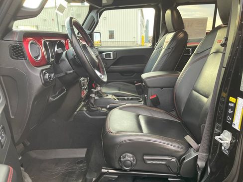 Used 2021 Jeep Gladiator Rubicon image 9