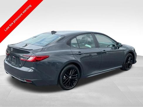 Certified 2025 Toyota Camry SE image 5