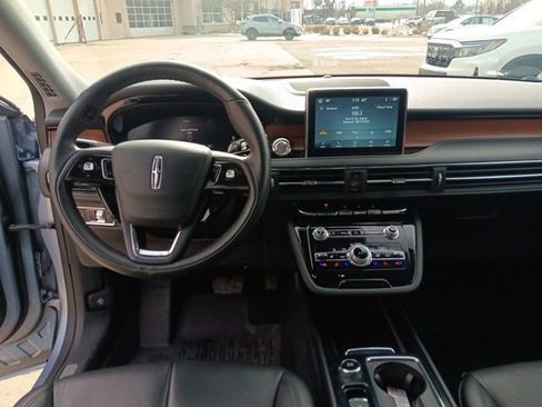 Used 2022 Lincoln Corsair Reserve w/ Elements Package image 27