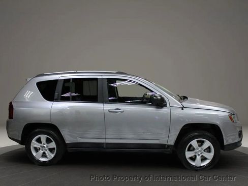 Used 2016 Jeep Compass Sport w/ Power Value Group image 3