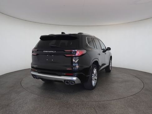 Used 2025 GMC Acadia Denali w/ Super Cruise Package FWD image 17