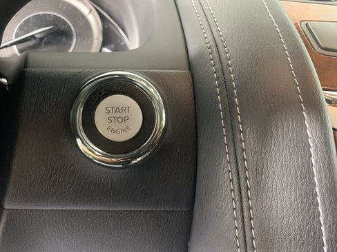 Used 2018 INFINITI QX80 2WD w/ Driver Assistance Package image 18