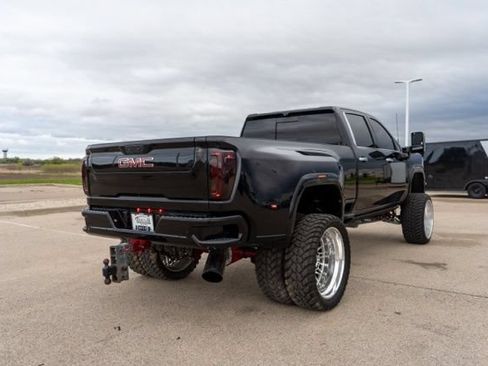 Used 2020 GMC Sierra 3500 Denali w/ Denali Ultimate Package AWD/4WD image 7