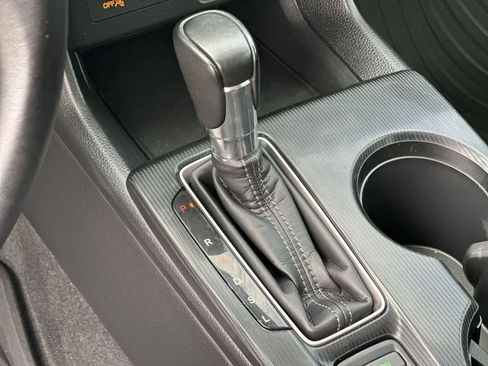 Used 2024 Honda Civic EX-L image 21