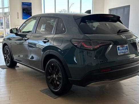 New 2027 Honda HR-V Sport image 6