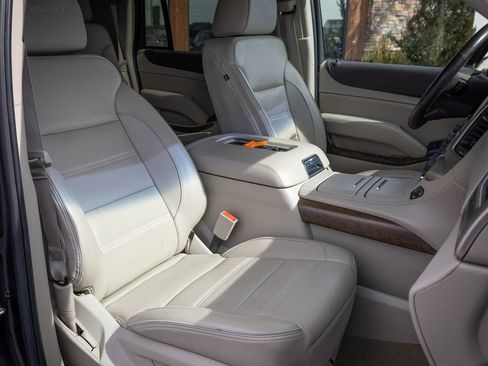 Used 2018 GMC Yukon Denali w/ Open Road Package image 34