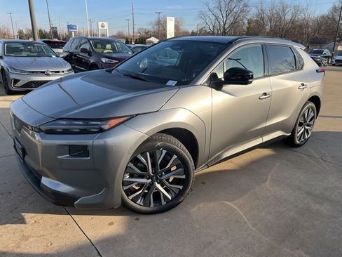 New 2026 Subaru Solterra Limited image 3