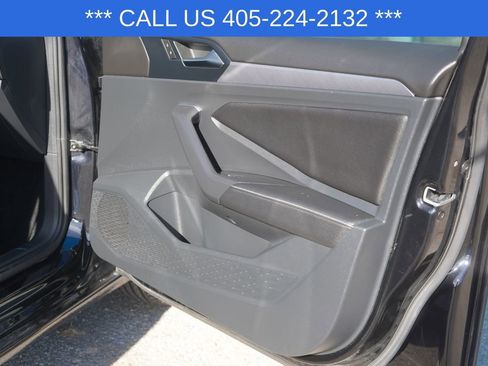 Used 2024 Volkswagen Jetta SE image 22