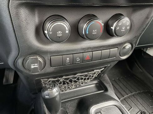 Used 2011 Jeep Wrangler Sport image 29