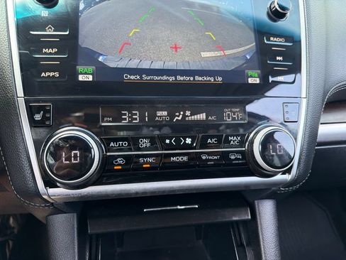 Used 2019 Subaru Outback 3.6R Limited AWD/4WD image 13