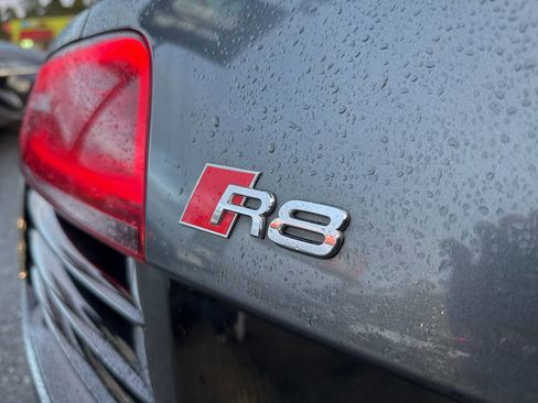 Used 2014 Audi R8 V10 image 10