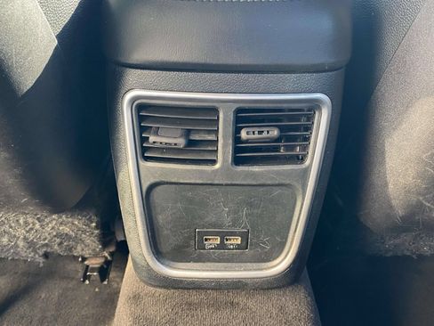 Used 2015 Dodge Charger SE w/ Popular Equipment Group RWD image 12