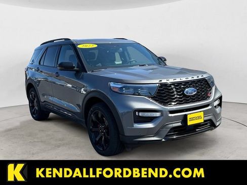 Certified 2023 Ford Explorer ST w/ Equipment Group 401A AWD/4WD image 3