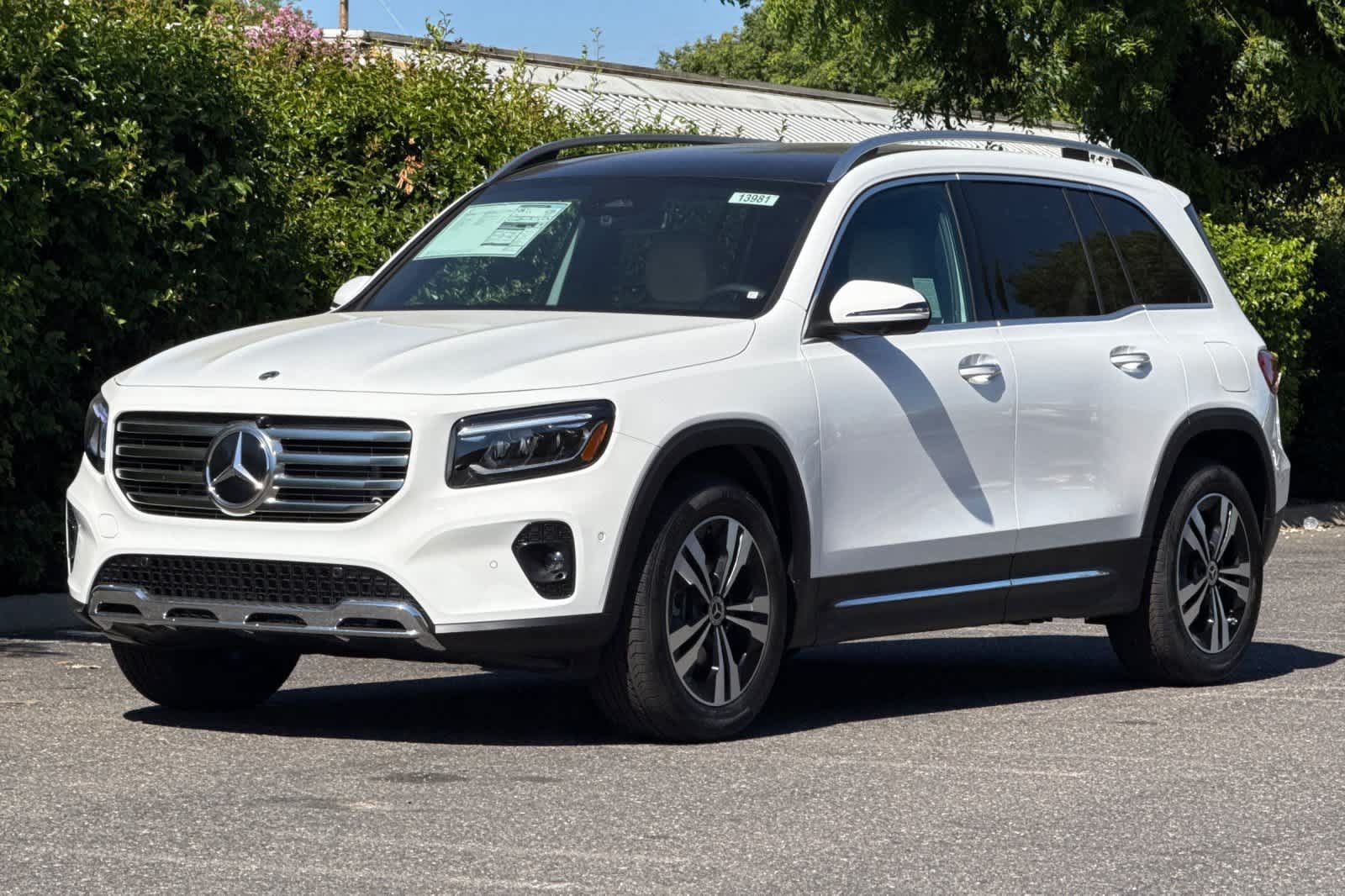 New 2026 Mercedes-Benz GLB 250 image 7