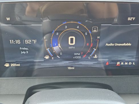 New 2026 Chevrolet Traverse LT w/ Sun and Wheel Package FWD image 11