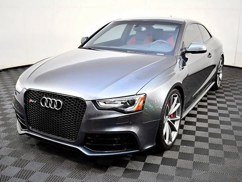 Used 2015 Audi RS 5 Coupe w/ Black Optic Plus Package image 2