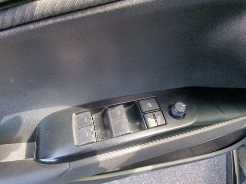 Used 2025 Toyota Camry LE image 25