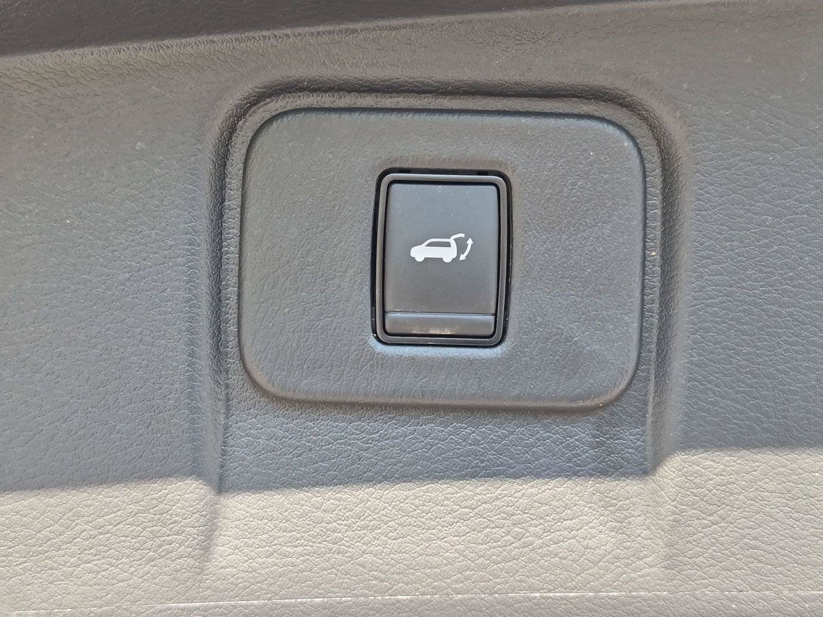 Used 2024 Nissan Murano SL AWD/4WD image 17