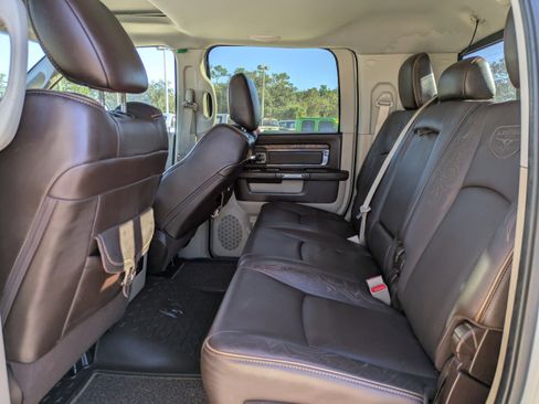 Used 2016 RAM 2500 Longhorn image 12