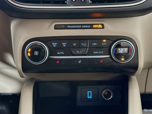 Used 2020 Ford Escape SEL image 19