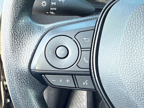Certified 2025 Toyota Corolla LE w/ Carpet Mat Package (TMS) FWD image 30