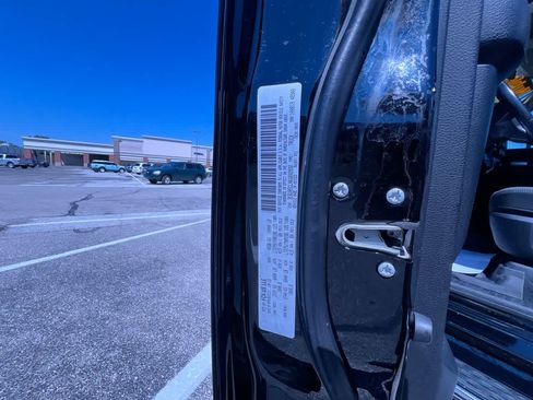 Used 2019 RAM 2500 Tradesman AWD/4WD image 39