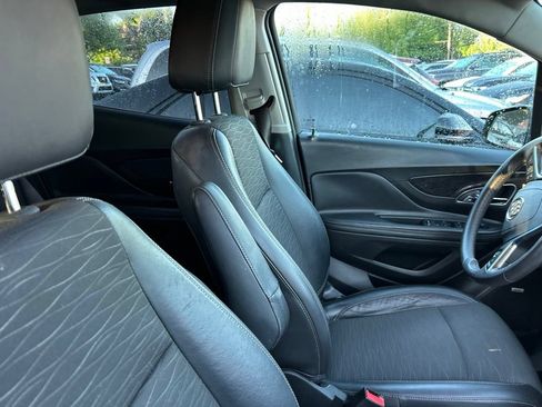 Used 2016 Buick Encore Sport Touring AWD/4WD image 10