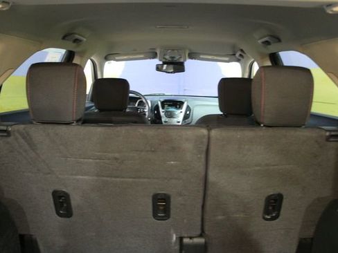 Used 2017 Chevrolet Equinox LS image 16