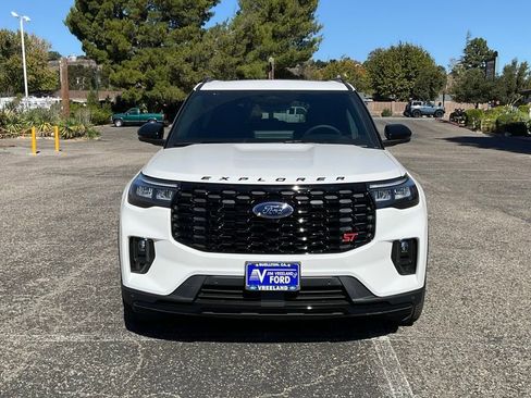 New 2025 Ford Explorer ST w/ Sun And Sound Package image 9