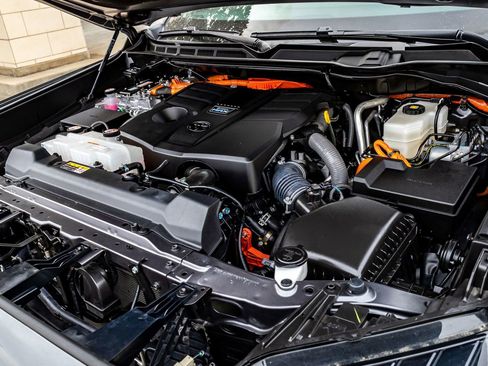 Used 2025 Toyota Sequoia TRD Pro image 41