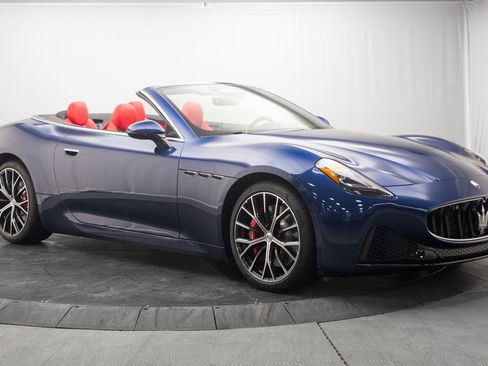 New 2026 Maserati GranCabrio Modena image 9