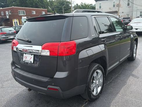 Used 2013 GMC Terrain SLT w/ Safety Package FWD image 5