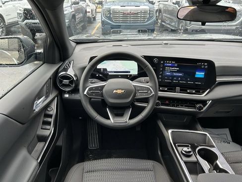 New 2026 Chevrolet Equinox LT image 23