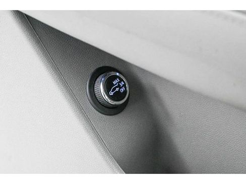 Used 2022 Cadillac XT6 Premium Luxury w/ Technology Package image 35