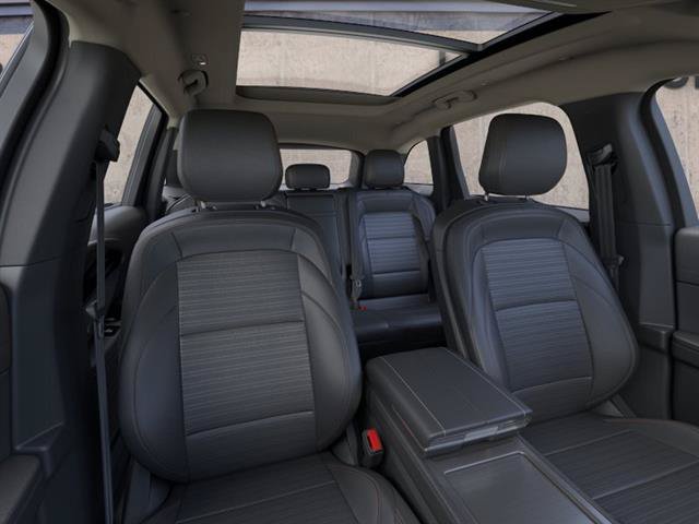 New 2026 Lincoln Nautilus Reserve AWD/4WD image 10