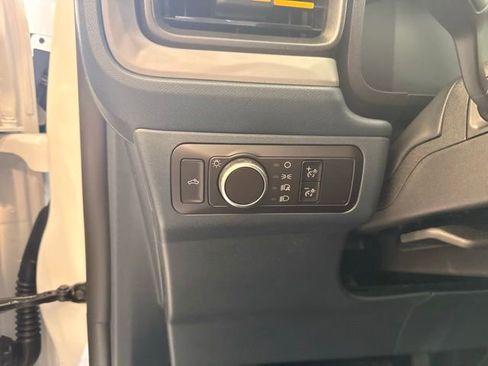 New 2026 Ford Maverick Tremor AWD/4WD image 15
