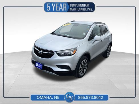 Used 2021 Buick Encore Preferred image 1