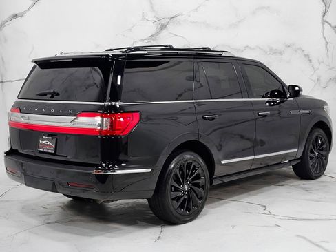 Used 2021 Lincoln Navigator Reserve AWD/4WD image 15