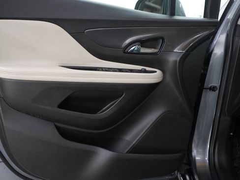 Used 2019 Buick Encore Essence w/ Safety Package II FWD image 18