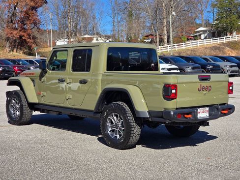 New 2026 Jeep Gladiator Mojave image 17