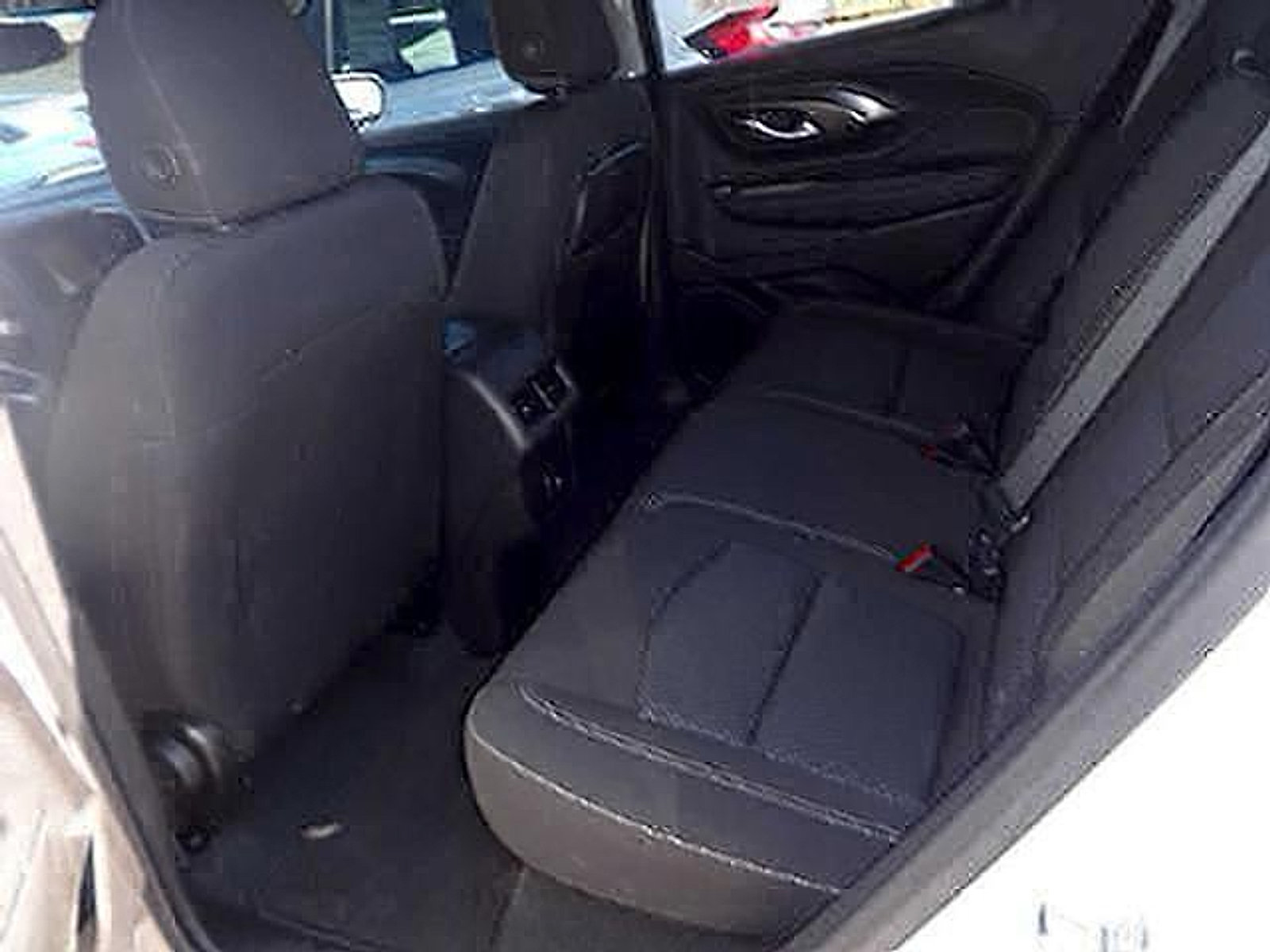 Used 2022 GMC Terrain SLE w/ Fleet Convenience Package AWD/4WD image 11