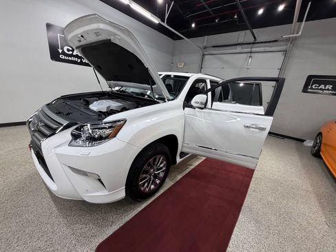 Used 2015 Lexus GX 460 Luxury AWD/4WD image 60