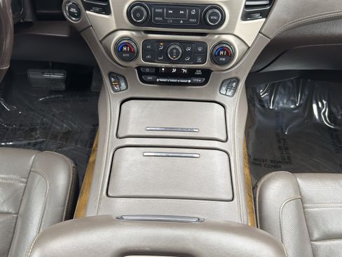 Used 2017 GMC Yukon XL Denali w/ Open Road Package image 36