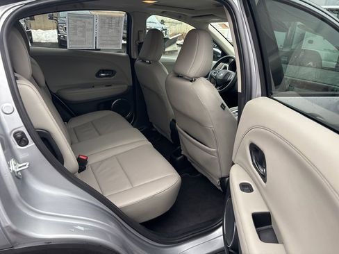 Used 2022 Honda HR-V EX-L image 25