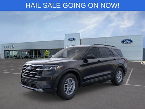 New 2026 Ford Explorer Active image 1
