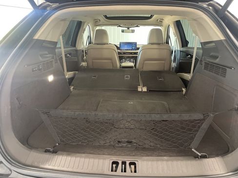 Used 2023 Lincoln Nautilus Reserve w/ Monochromatic Package image 37