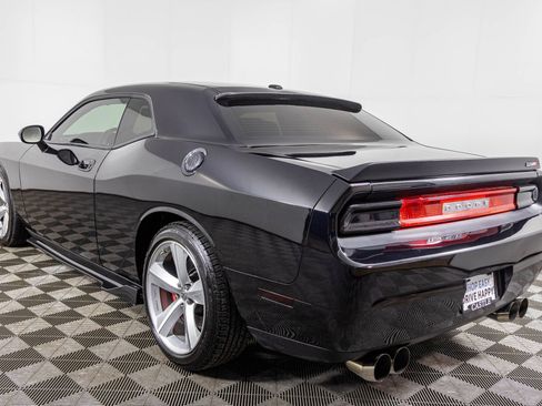 Used 2009 Dodge Challenger SRT8 w/ SRT Option Group II image 20